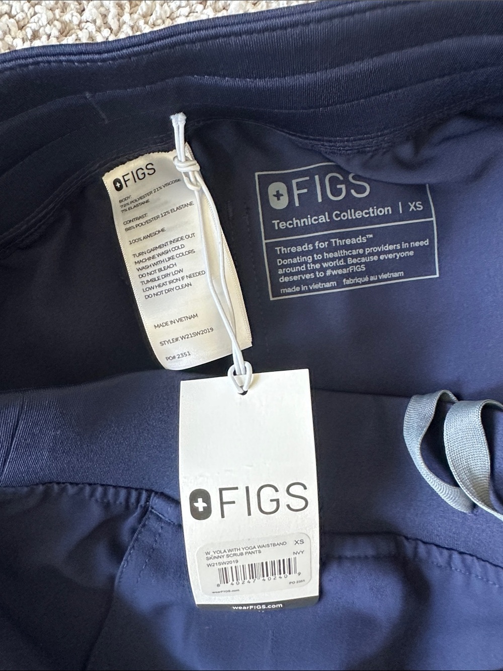 Figs Women's Yola Scrub Bottoms Navy - Yoga Waistband XS - Picture 3 of 5